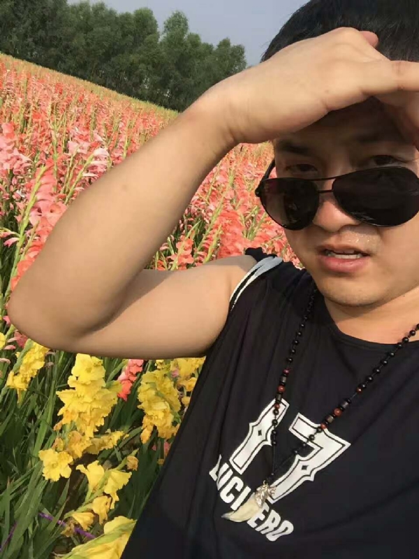 QH-蓝细胞的第一张照片--西宁中老年相亲网