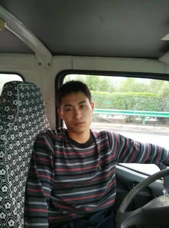 桦树林的第一张照片--西宁中老年相亲网